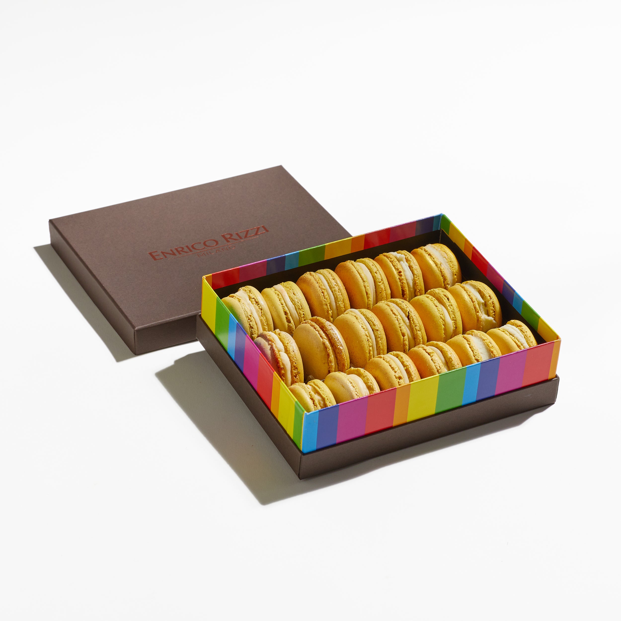 Gift box 18 Fine Wines macarons